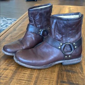FRYE Phillip Moto Boots